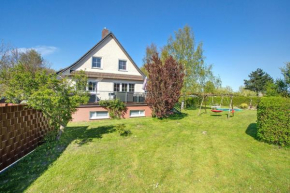 Rügenferienhaus eg und og, Schaprode